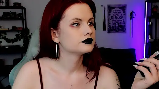 Della Ideal online show from 20, 7, 2026