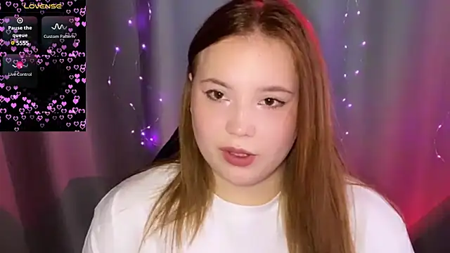 Snapshot of hot_sun chatting on 18, 3, 2025 hot sun online show from 18, 3, 2025