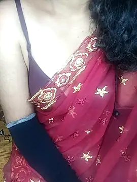 Snapshot of geetha_telugu_kan277 chatting on 22, 3, 2025 geetha telugu kan277 online show from 22, 3, 2025