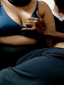 Snapshot of mythilli chatting on 13, 3, 2025 mythilli online show from 13, 3, 2025