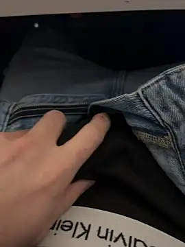 Snapshot of mario_6_9_9_0 chatting on 3, 3, 2025 mario 6 9 9 0 online show from 3, 3, 2025