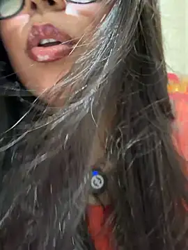 Snapshot of virginbrunette99 chatting on 14, 2, 2026 virginbrunette99 online show from 14, 2, 2026