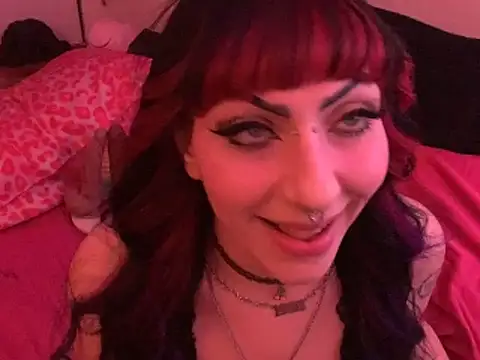 ChrryFoxx online show from 10, 4, 2026