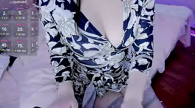 Snapshot of xixiya888 chatting on 25, 2, 2025 xixiya888 online show from 25, 2, 2025