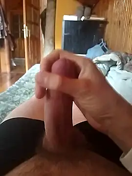 Snapshot of surfacespurt54 chatting on 26, 9, 2025 surfacespurt54 online show from 26, 9, 2025