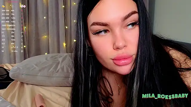 Katerine Tailor online show from 2, 3, 2025