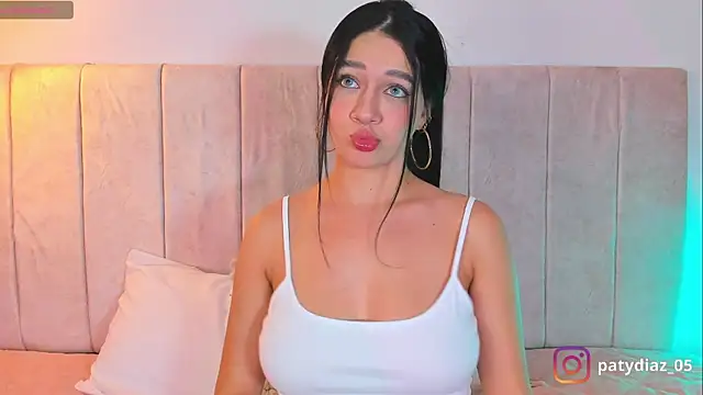 MiiaParker6972 online show from 14, 11, 2025