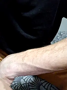 Snapshot of tajemniczy199 chatting on 14, 10, 2025 tajemniczy199 online show from 14, 10, 2025