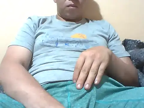 Snapshot of fabian699 chatting on 22, 11, 2025 fabian699 online show from 22, 11, 2025