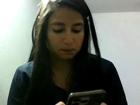 Escarcha-blue online show from 28, 2, 2025