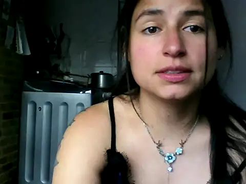 Escarcha-blue online show from 7, 3, 2025