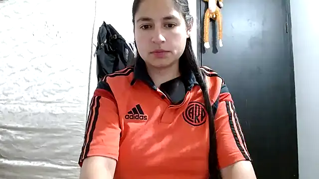 Escarcha-blue online show from 15, 10, 2025