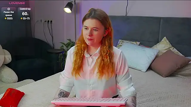 Eva Starlight online show from 27, 2, 2025