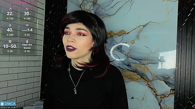 MaeveKuro online show from 13, 11, 2025