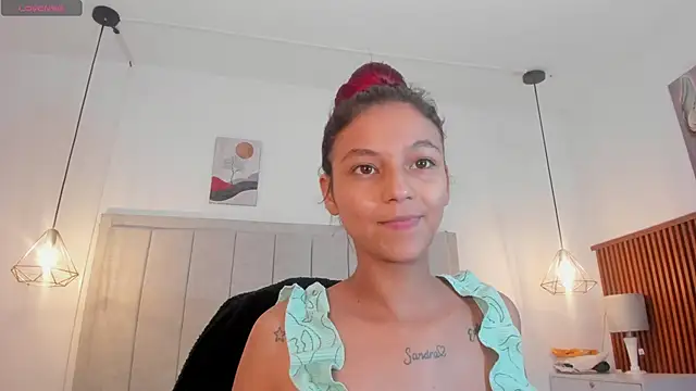 Snapshot of gime_lara chatting on 30, 4, 2026 gime lara online show from 30, 4, 2026