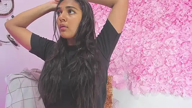 Melodymoore  online show from 28, 2, 2026