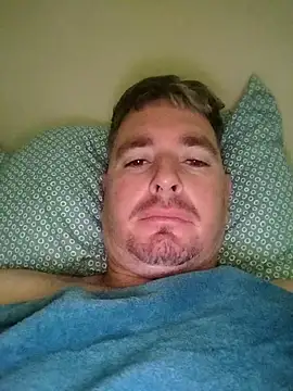 Snapshot of yoslan chatting on 1, 3, 2026 yoslan online show from 1, 3, 2026