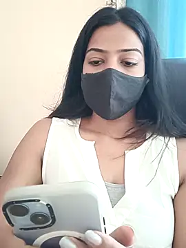 Snapshot of CRAZY__BITE chatting on 12, 4, 2026 CRAZY BITE online show from 12, 4, 2026