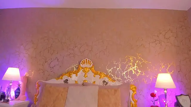 ScarlettWallace online show from 22, 4, 2026