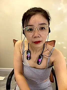 xiaowang0523 online show from 27, 9, 2025