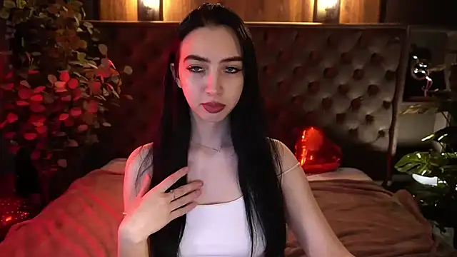 WildKittenX  online show from 8, 2, 2026