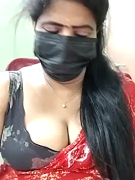 Snapshot of abinaya26 chatting on 25, 3, 2026 abinaya26 online show from 25, 3, 2026