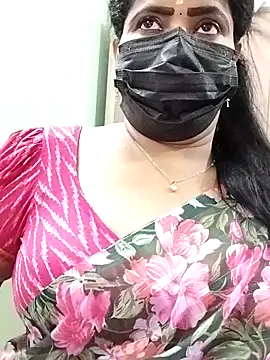 Snapshot of abinaya26 chatting on 3, 4, 2026 abinaya26 online show from 3, 4, 2026
