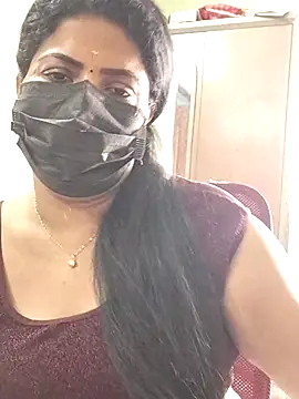 Snapshot of abinaya26 chatting on 7, 4, 2026 abinaya26 online show from 7, 4, 2026
