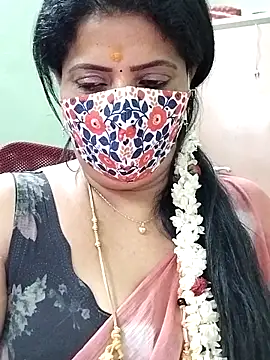 Snapshot of abinaya26 chatting on 18, 4, 2026 abinaya26 online show from 18, 4, 2026