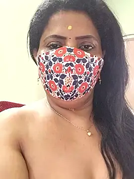 Snapshot of abinaya26 chatting on 20, 4, 2026 abinaya26 online show from 20, 4, 2026
