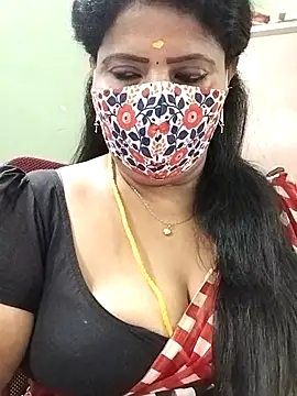 Snapshot of abinaya26 chatting on 2, 5, 2026 abinaya26 online show from 2, 5, 2026