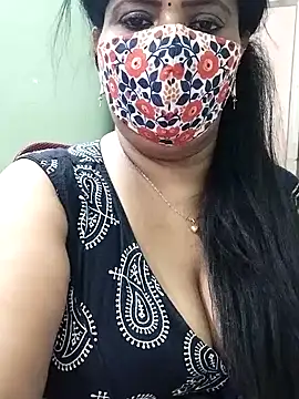 Snapshot of abinaya26 chatting on 7, 5, 2026 abinaya26 online show from 7, 5, 2026