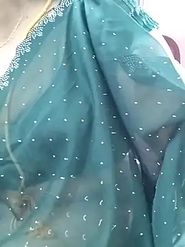 Snapshot of abinaya26 chatting on 19, 5, 2026 abinaya26 online show from 19, 5, 2026