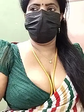 Snapshot of abinaya26 chatting on 23, 5, 2026 abinaya26 online show from 23, 5, 2026