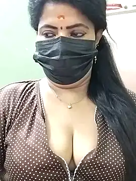 Snapshot of abinaya26 chatting on 27, 5, 2026 abinaya26 online show from 27, 5, 2026