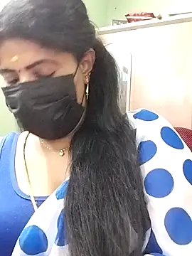 Snapshot of abinaya26 chatting on 31, 5, 2026 abinaya26 online show from 31, 5, 2026