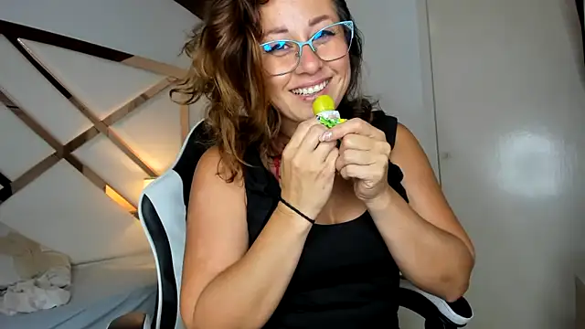 Allison greey online show from 15, 12, 2025