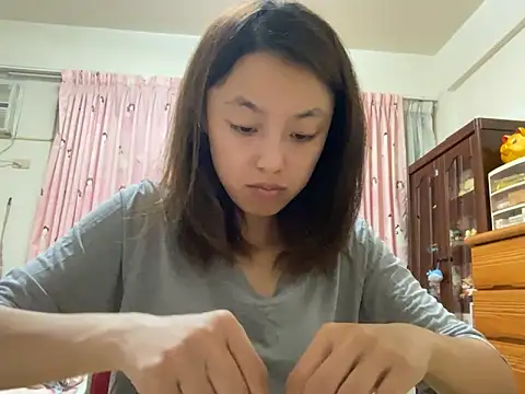 ladypaggy online show from 11, 3, 2025