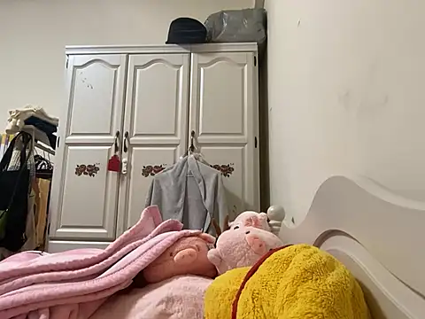 ladypaggy online show from 18, 3, 2025