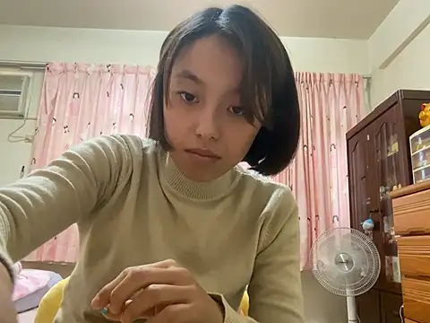 ladypaggy online show from 19, 3, 2025