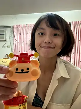 ladypaggy online show from 9, 9, 2025