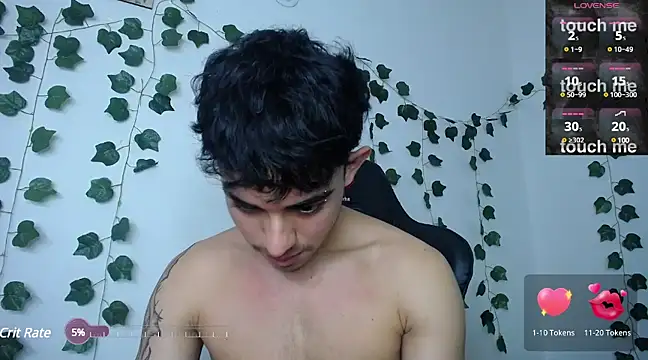 Snapshot of Noah_milleer chatting on 12, 3, 2025 Noah milleer online show from 12, 3, 2025