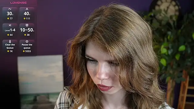 Snapshot of AmityDilley chatting on 10, 10, 2025 AmityDilley online show from 10, 10, 2025