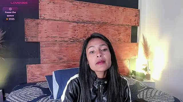 Snapshot of Fernanda_liie_ chatting on 22, 6, 2026 Fernanda liie online show from 22, 6, 2026