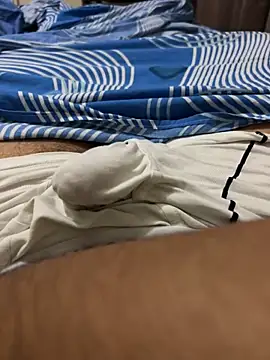 yeezy2819 online show from 12, 3, 2025