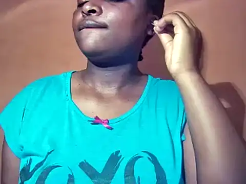 sexyhips2001 online show from 27, 11, 2025