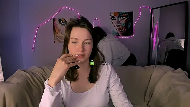 Snapshot of helli_belli chatting on 6, 2, 2026 helli belli online show from 6, 2, 2026