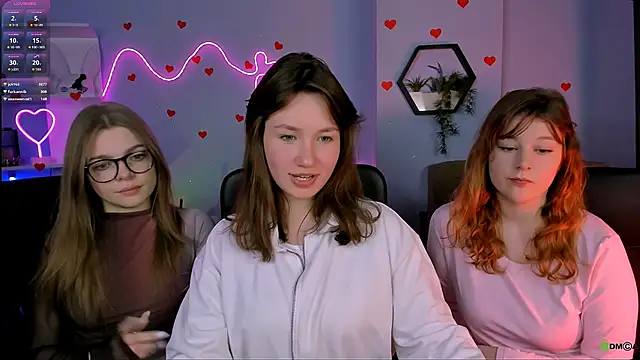 Snapshot of helli_belli chatting on 18, 2, 2026 helli belli online show from 18, 2, 2026