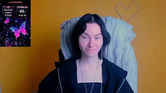 Snapshot of Fiona_Night chatting on 3, 5, 2026 Fiona Night online show from 3, 5, 2026