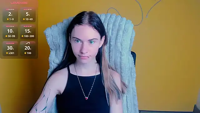 Snapshot of Fiona_Night chatting on 22, 6, 2026 Fiona Night online show from 22, 6, 2026